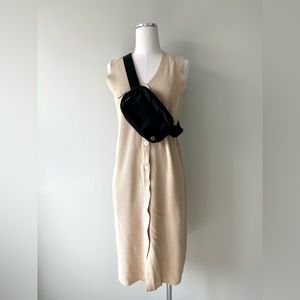 Beige Stretchy Knit Dress White Buttons by Cyrus Small 😎